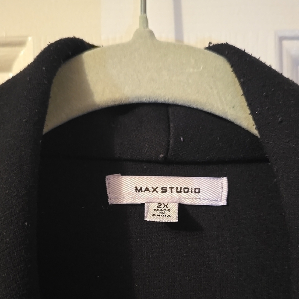 Max Studio Black Blazer - Picture 3 of 5